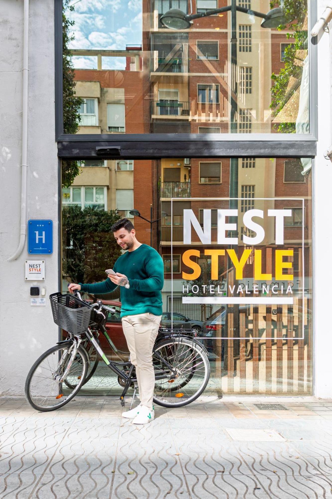 Nest Style Valencia Hotel Buitenkant foto