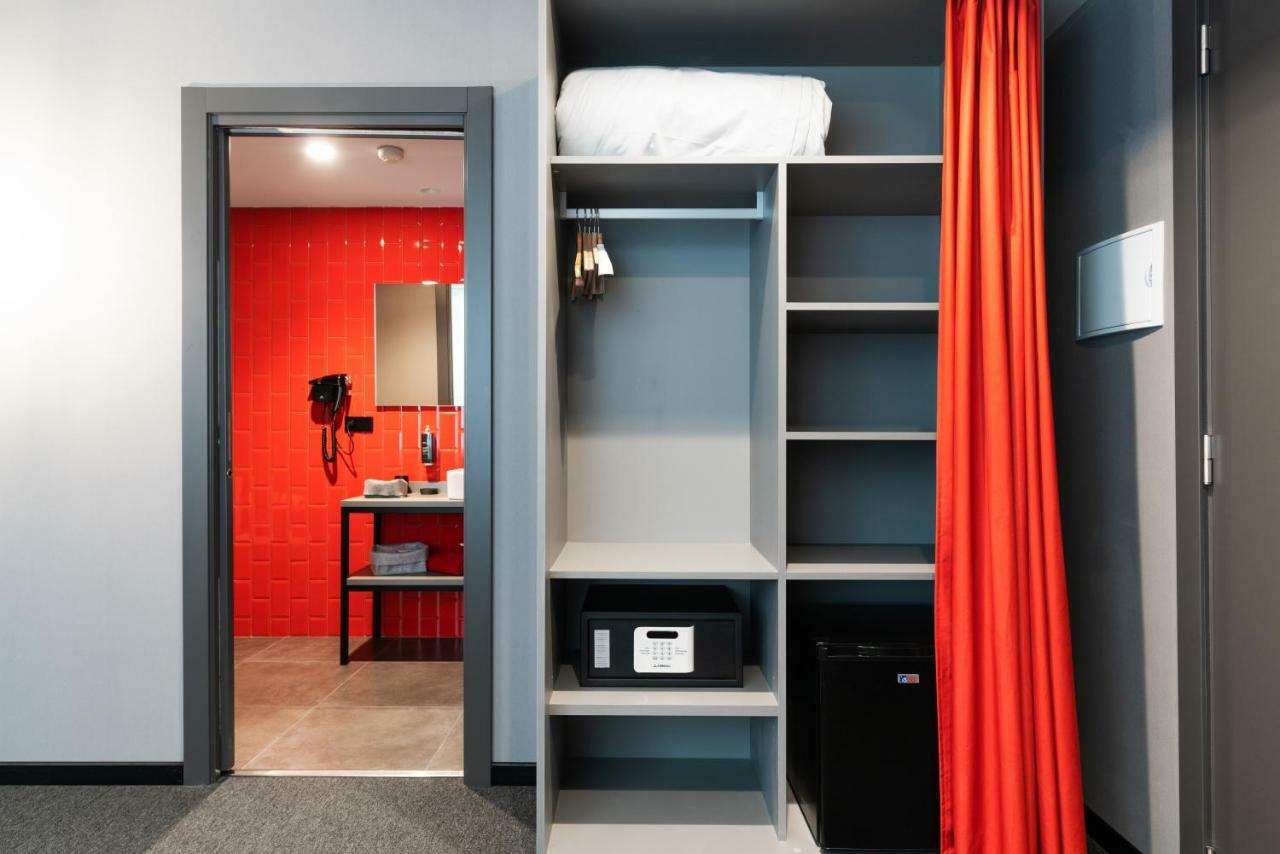 Nest Style Valencia Hotel Buitenkant foto